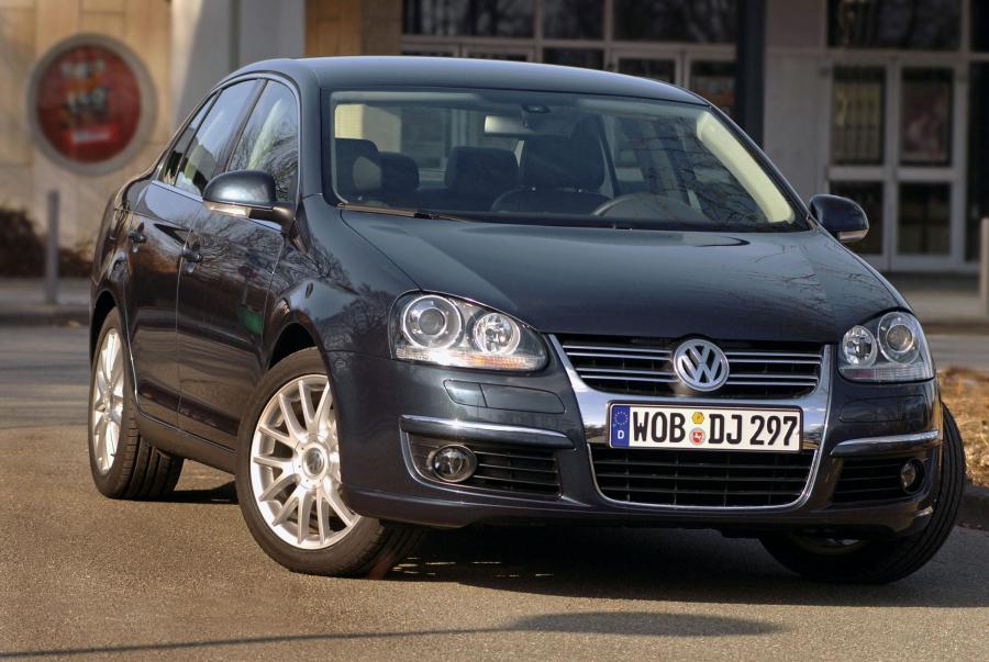  Volkswagen Jetta 2005 года  (фото 49 из 131)